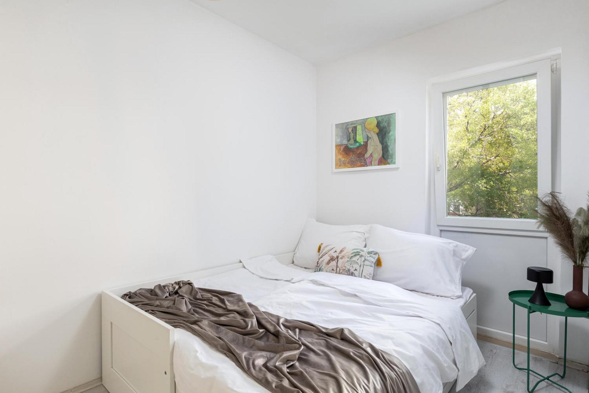 Tranquil Apartment